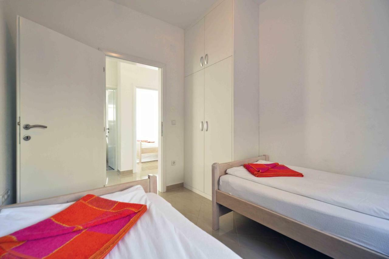 Apartments Bilanovic Tisno Exterior photo